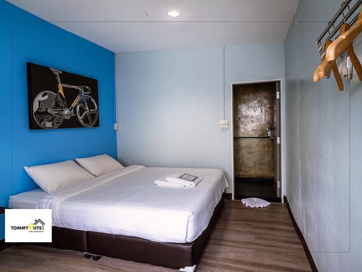 Hotel Tommy Huts à Chiang Mai Extérieur photo