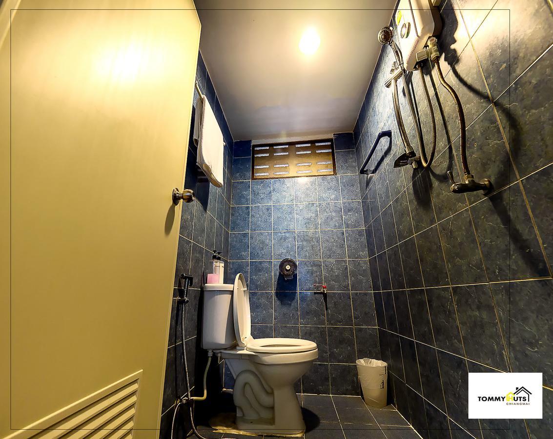 Hotel Tommy Huts à Chiang Mai Extérieur photo